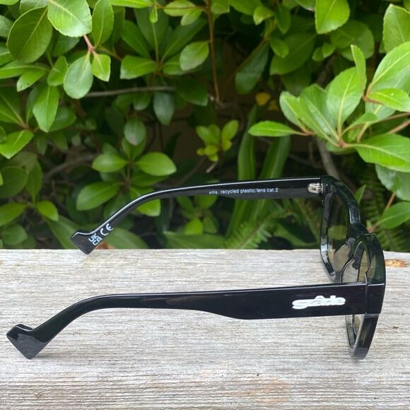 NIB New Women's SZADE Ellis Black/Caper Polarized Sunglasses Sunnies Sustainable - Picture 6 of 13